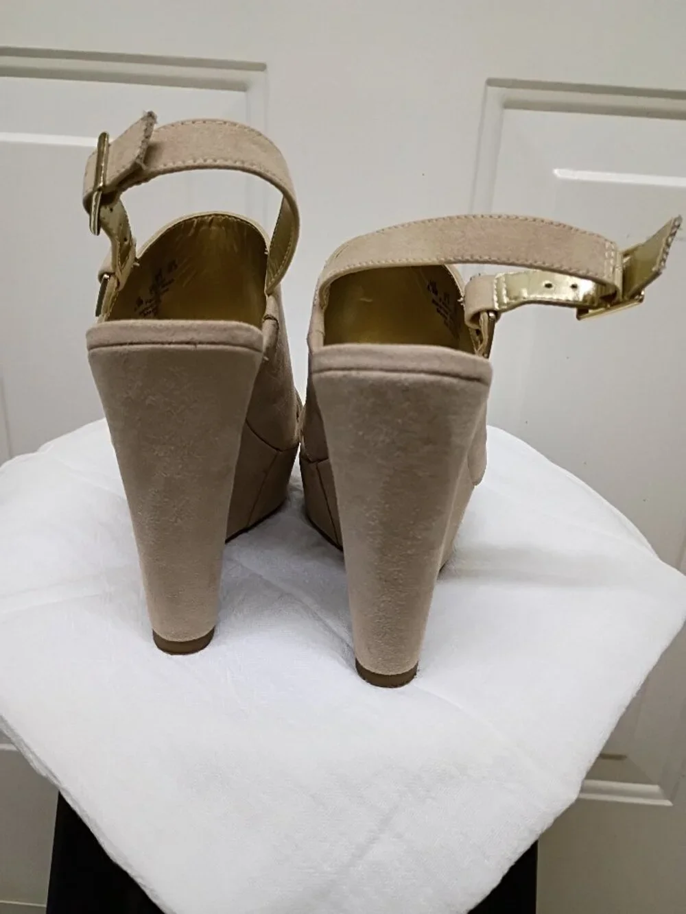 Carlos by Carlos Santana Women's size 5 1/2 Shoes